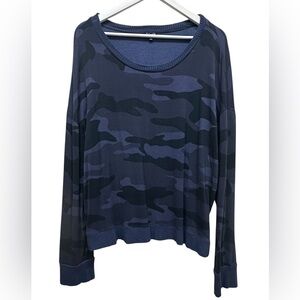 Splendid Women’s Camo Knit Pullover Top Size XL Blue Black Sweatshirt Soft